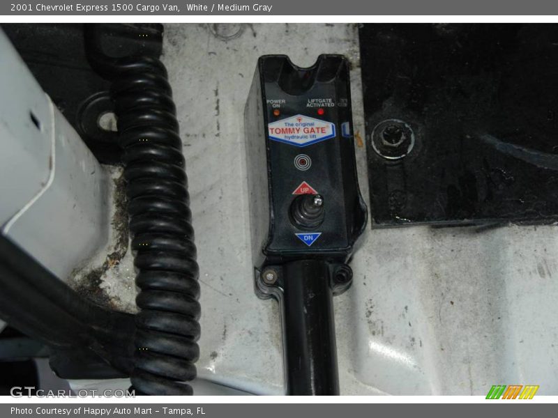 White / Medium Gray 2001 Chevrolet Express 1500 Cargo Van