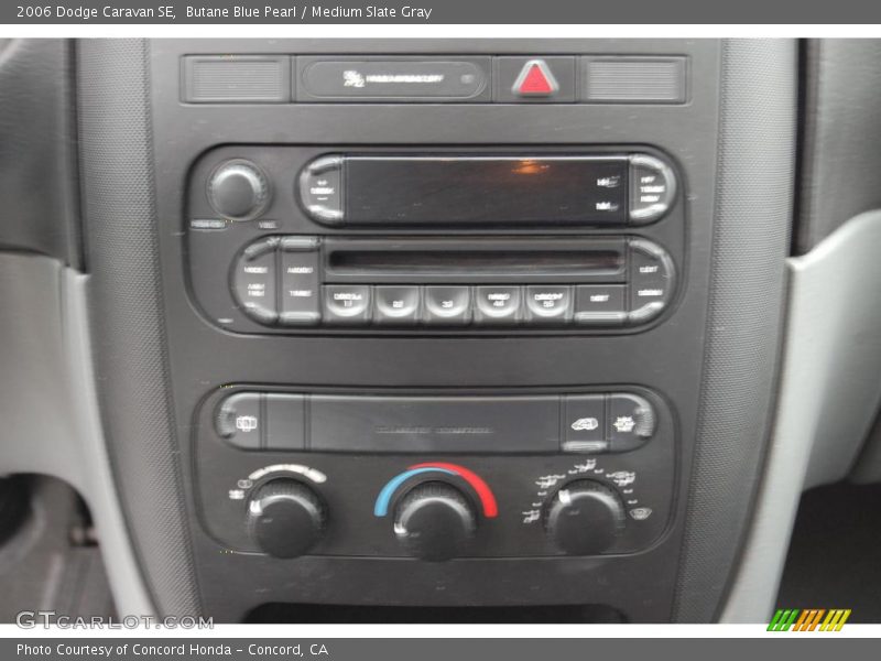 Butane Blue Pearl / Medium Slate Gray 2006 Dodge Caravan SE