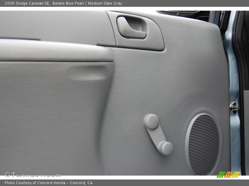 Butane Blue Pearl / Medium Slate Gray 2006 Dodge Caravan SE