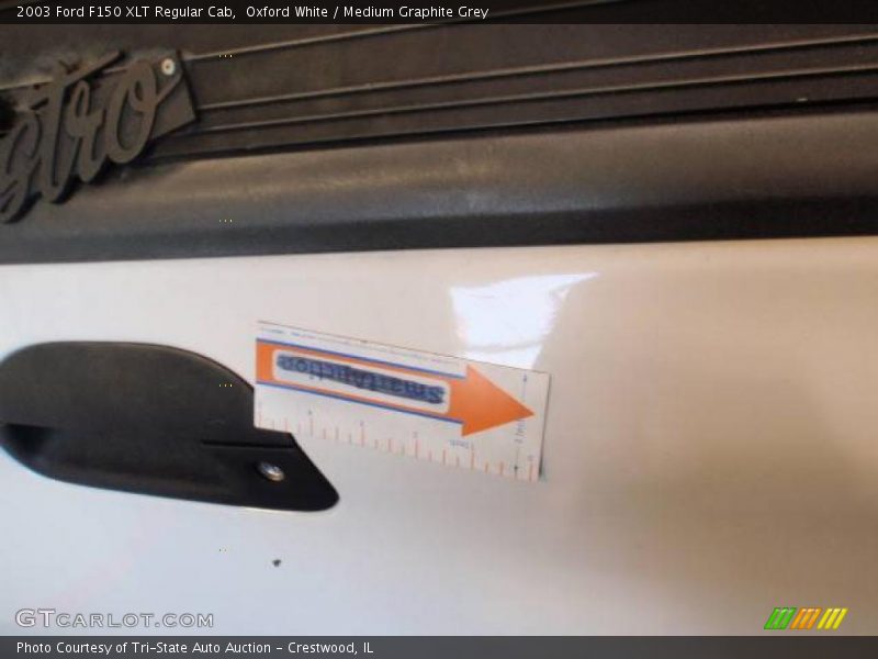 Oxford White / Medium Graphite Grey 2003 Ford F150 XLT Regular Cab