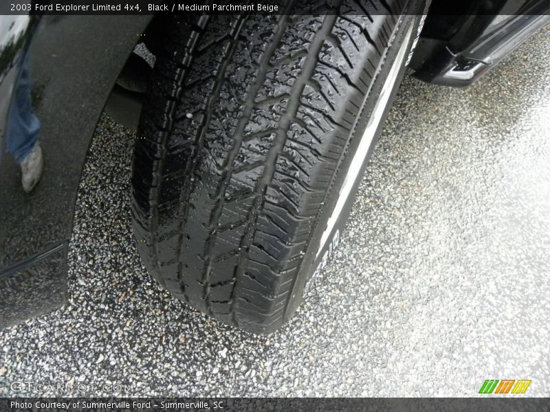 Black / Medium Parchment Beige 2003 Ford Explorer Limited 4x4