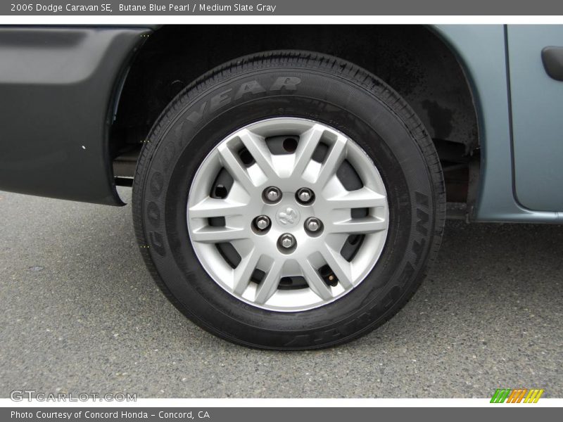 Butane Blue Pearl / Medium Slate Gray 2006 Dodge Caravan SE