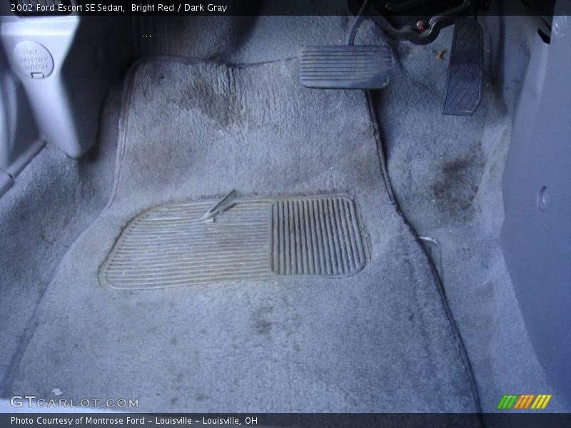 Bright Red / Dark Gray 2002 Ford Escort SE Sedan