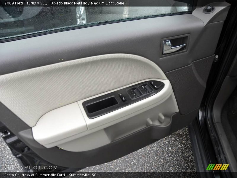 Tuxedo Black Metallic / Medium Light Stone 2009 Ford Taurus X SEL