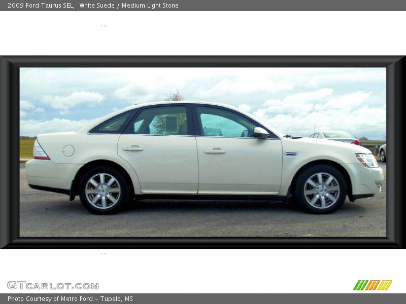 White Suede / Medium Light Stone 2009 Ford Taurus SEL