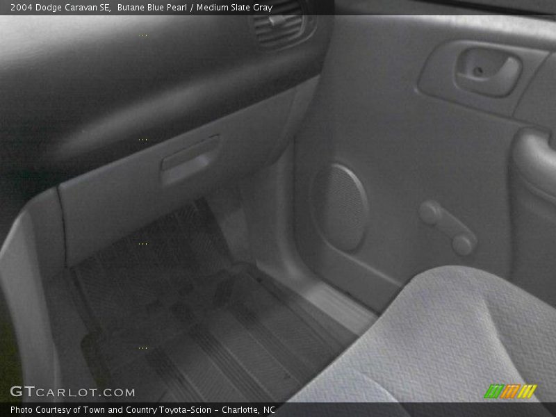 Butane Blue Pearl / Medium Slate Gray 2004 Dodge Caravan SE