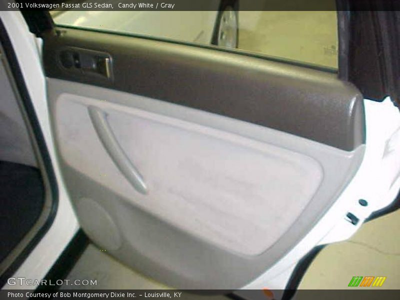Candy White / Gray 2001 Volkswagen Passat GLS Sedan