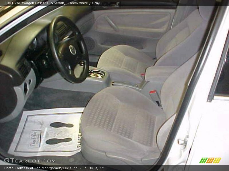 Candy White / Gray 2001 Volkswagen Passat GLS Sedan