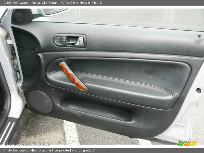 Reflex Silver Metallic / Black 2003 Volkswagen Passat GLX Sedan