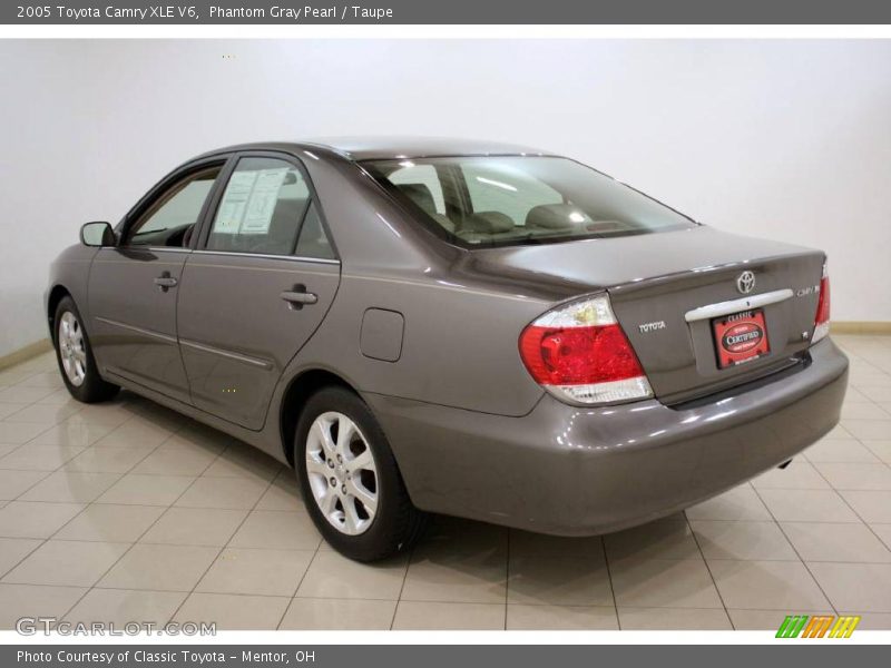 Phantom Gray Pearl / Taupe 2005 Toyota Camry XLE V6