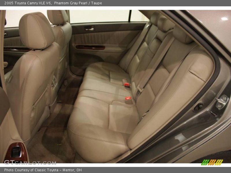Phantom Gray Pearl / Taupe 2005 Toyota Camry XLE V6