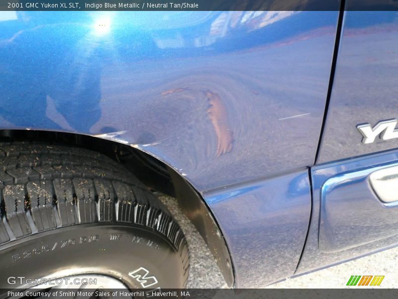 Indigo Blue Metallic / Neutral Tan/Shale 2001 GMC Yukon XL SLT