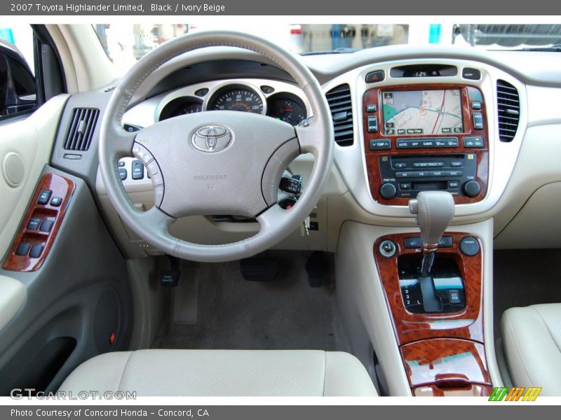 Black / Ivory Beige 2007 Toyota Highlander Limited