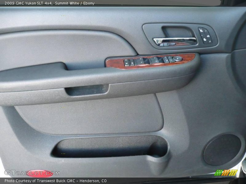 Summit White / Ebony 2009 GMC Yukon SLT 4x4