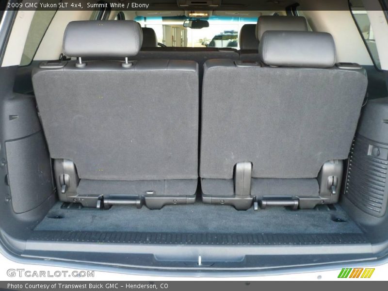 Summit White / Ebony 2009 GMC Yukon SLT 4x4