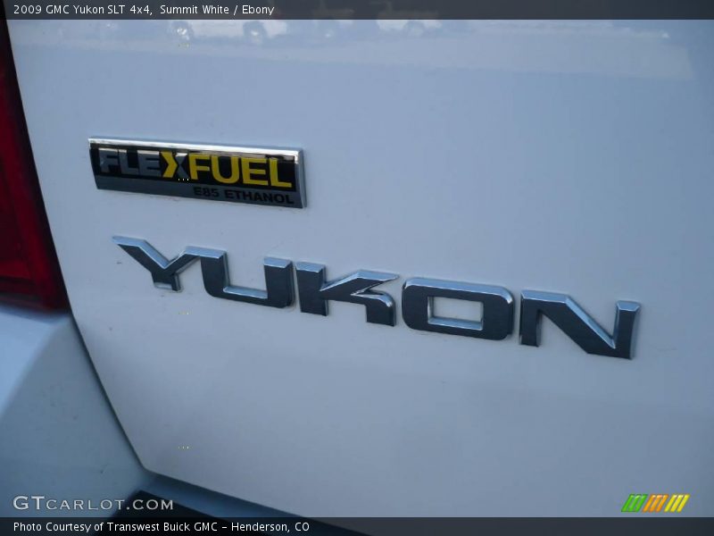 Summit White / Ebony 2009 GMC Yukon SLT 4x4