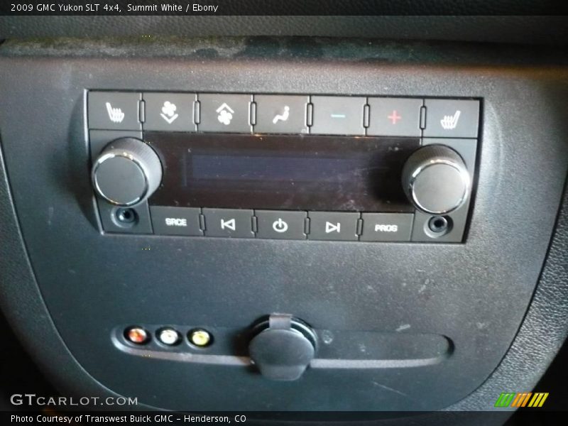 Summit White / Ebony 2009 GMC Yukon SLT 4x4