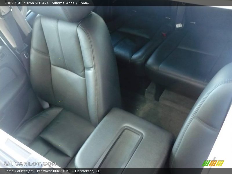 Summit White / Ebony 2009 GMC Yukon SLT 4x4