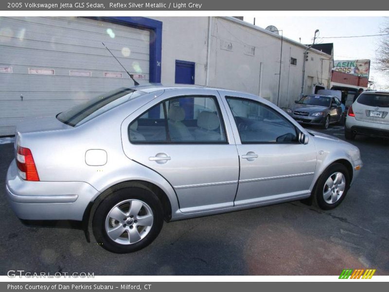 Reflex Silver Metallic / Light Grey 2005 Volkswagen Jetta GLS Sedan