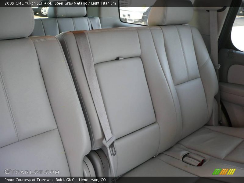 Steel Gray Metallic / Light Titanium 2009 GMC Yukon SLT 4x4