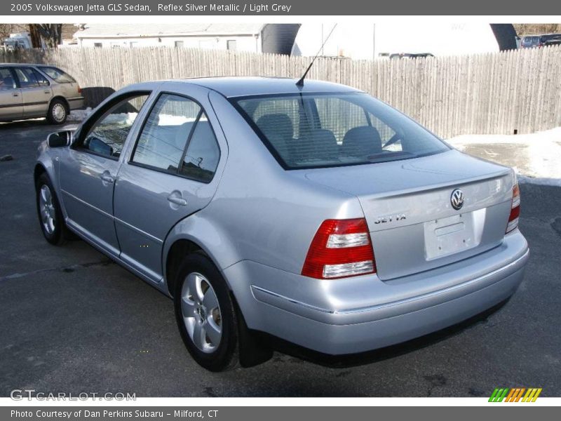 Reflex Silver Metallic / Light Grey 2005 Volkswagen Jetta GLS Sedan