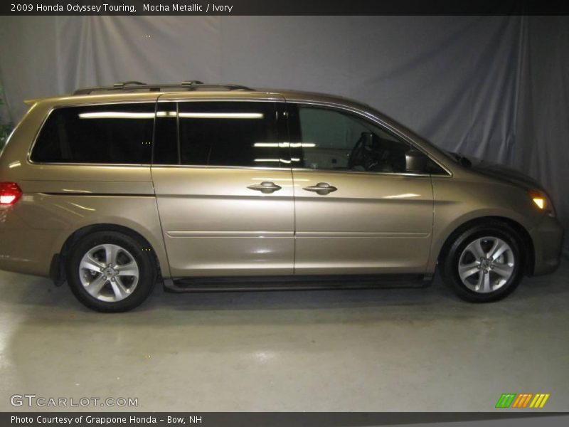 Mocha Metallic / Ivory 2009 Honda Odyssey Touring