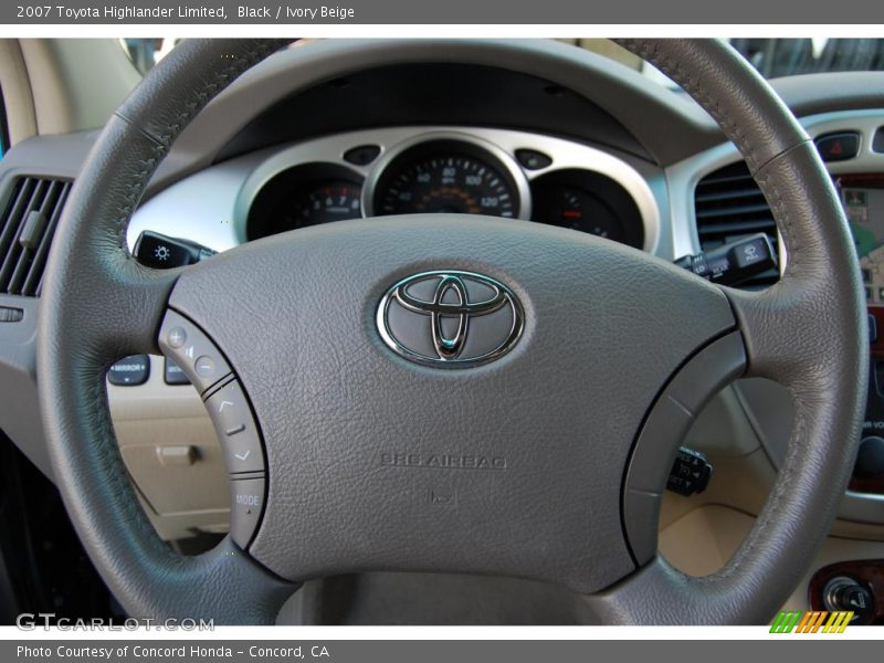 Black / Ivory Beige 2007 Toyota Highlander Limited