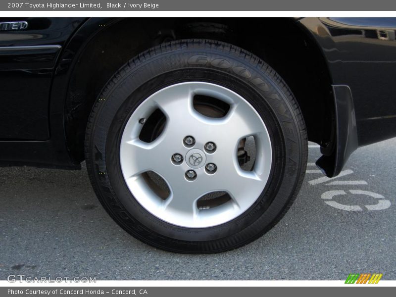 Black / Ivory Beige 2007 Toyota Highlander Limited