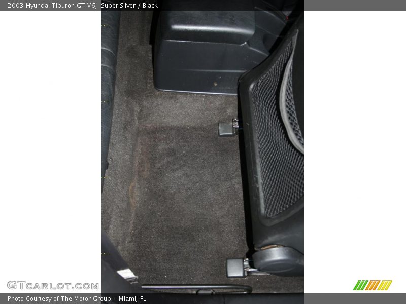 Super Silver / Black 2003 Hyundai Tiburon GT V6