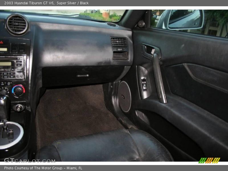 Super Silver / Black 2003 Hyundai Tiburon GT V6