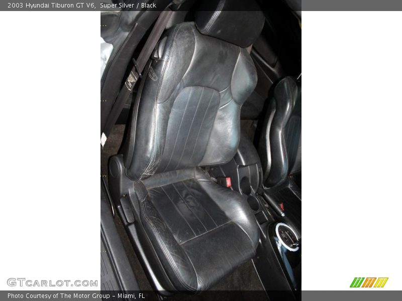 Super Silver / Black 2003 Hyundai Tiburon GT V6