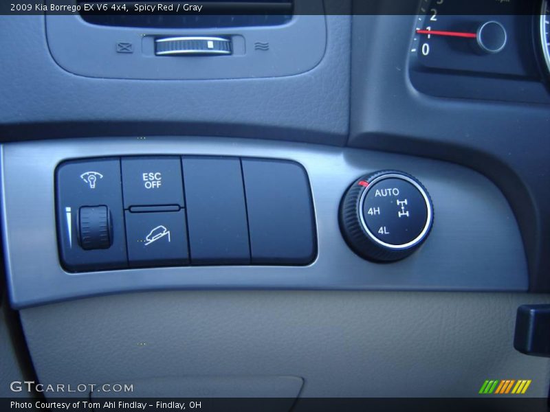 Spicy Red / Gray 2009 Kia Borrego EX V6 4x4