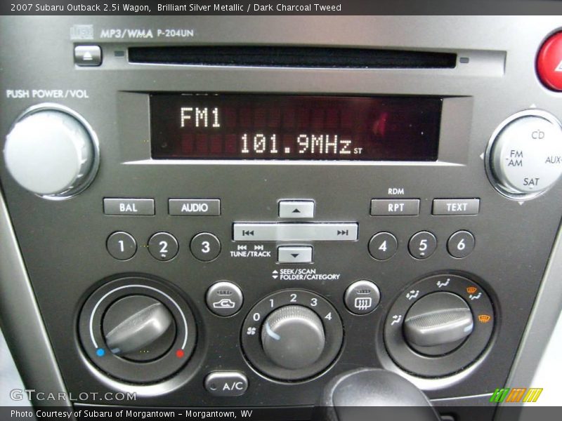 Brilliant Silver Metallic / Dark Charcoal Tweed 2007 Subaru Outback 2.5i Wagon