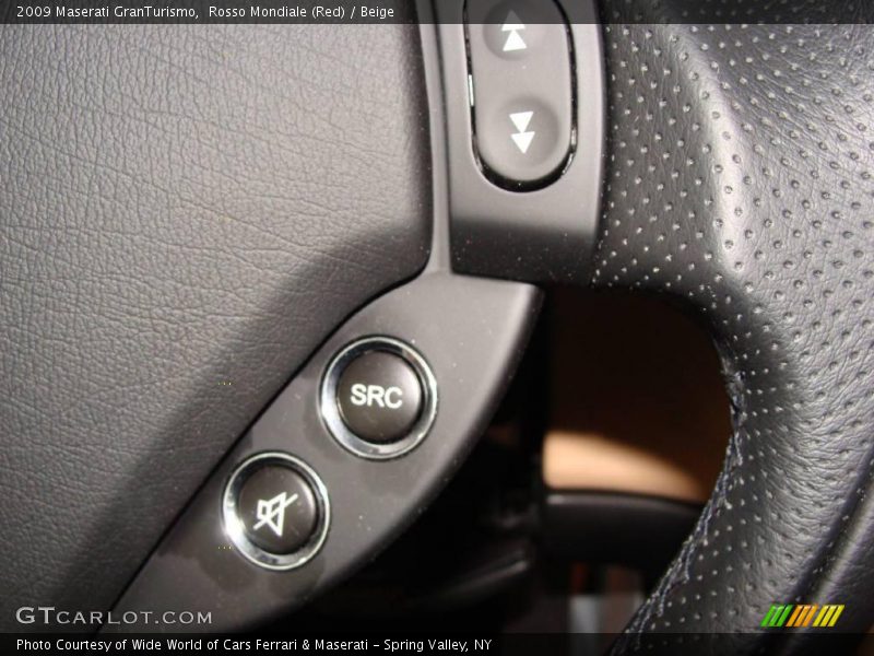 Rosso Mondiale (Red) / Beige 2009 Maserati GranTurismo