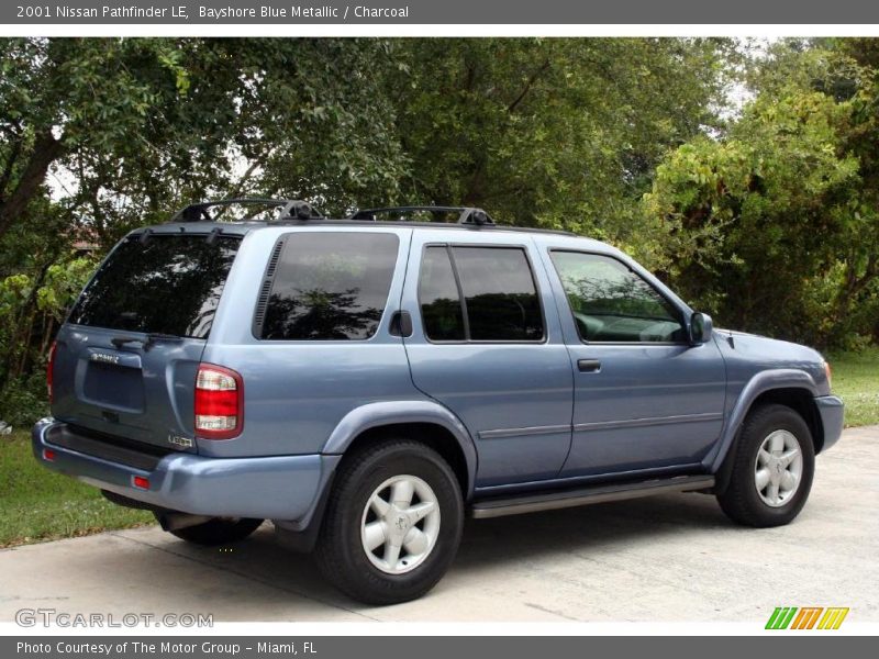 Bayshore Blue Metallic / Charcoal 2001 Nissan Pathfinder LE