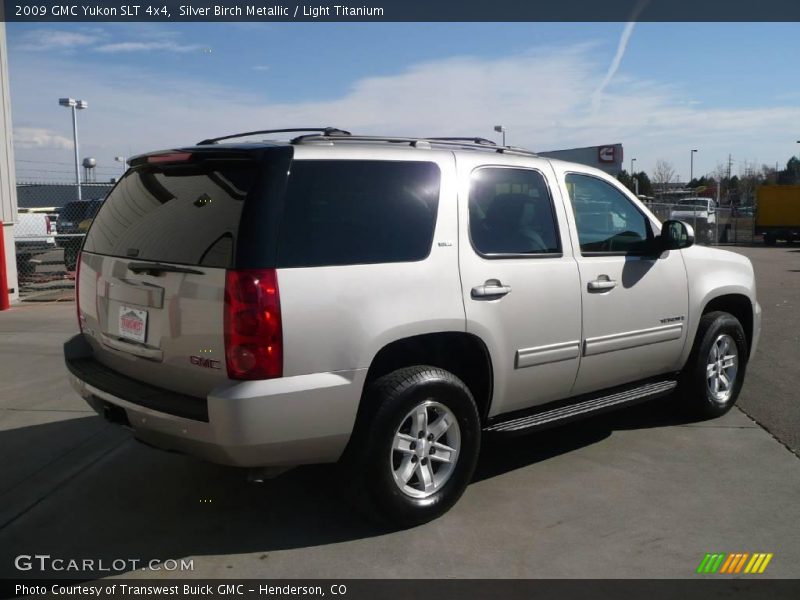 Silver Birch Metallic / Light Titanium 2009 GMC Yukon SLT 4x4