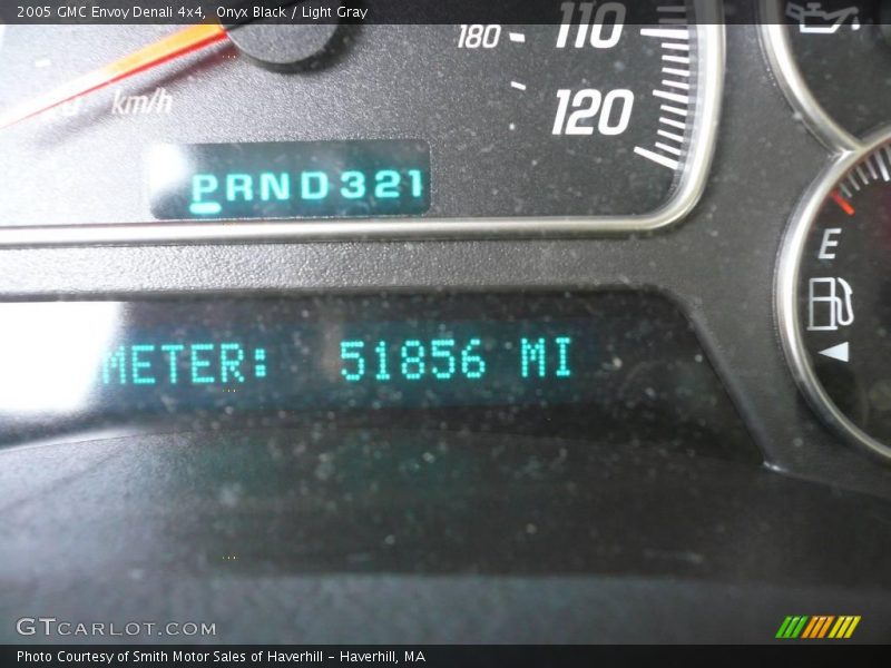 Onyx Black / Light Gray 2005 GMC Envoy Denali 4x4
