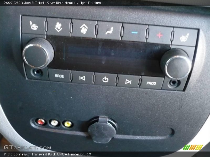 Silver Birch Metallic / Light Titanium 2009 GMC Yukon SLT 4x4