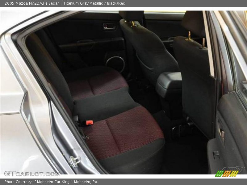 Titanium Gray Metallic / Black/Red 2005 Mazda MAZDA3 s Sedan