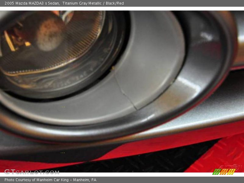 Titanium Gray Metallic / Black/Red 2005 Mazda MAZDA3 s Sedan