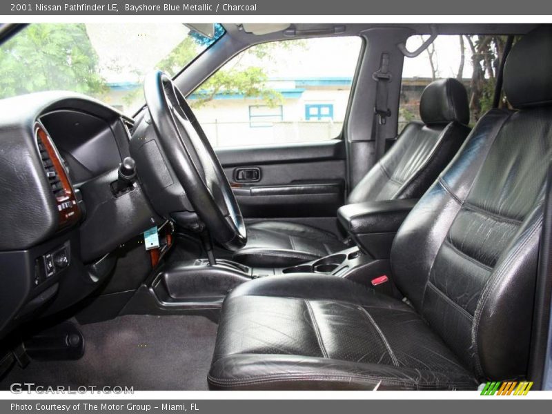 Bayshore Blue Metallic / Charcoal 2001 Nissan Pathfinder LE