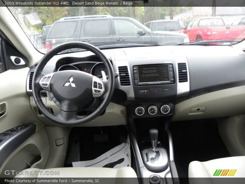 Desert Sand Beige Metallic / Beige 2009 Mitsubishi Outlander XLS 4WD