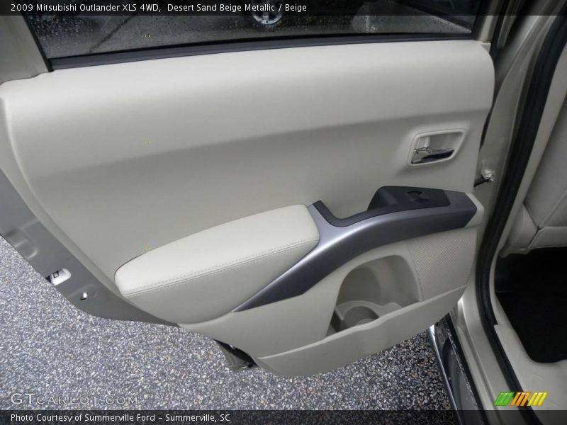 Desert Sand Beige Metallic / Beige 2009 Mitsubishi Outlander XLS 4WD
