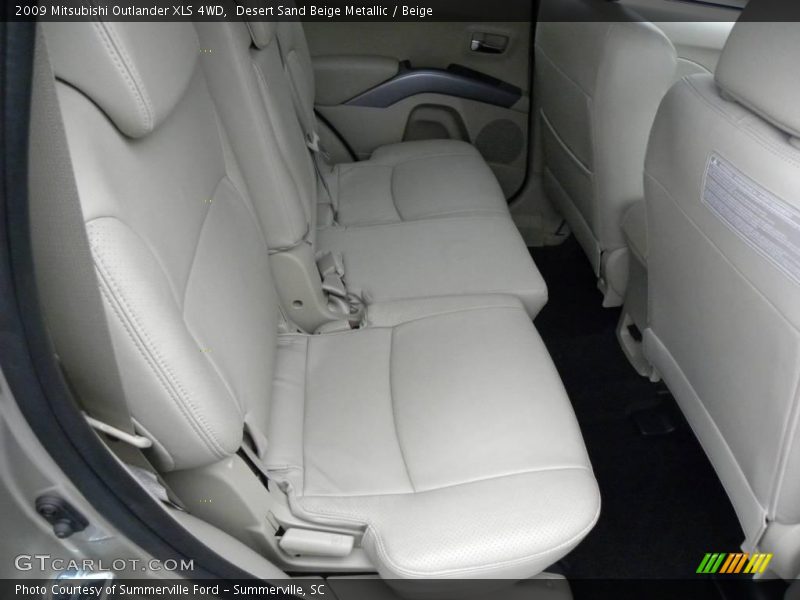 Desert Sand Beige Metallic / Beige 2009 Mitsubishi Outlander XLS 4WD