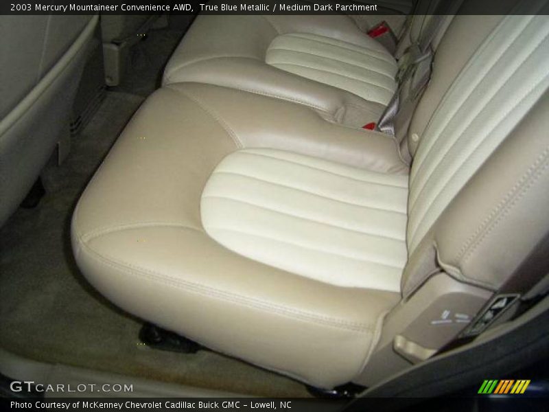 True Blue Metallic / Medium Dark Parchment 2003 Mercury Mountaineer Convenience AWD