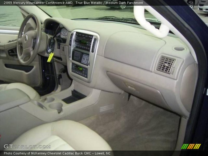 True Blue Metallic / Medium Dark Parchment 2003 Mercury Mountaineer Convenience AWD