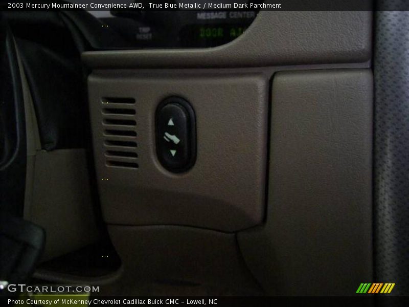 True Blue Metallic / Medium Dark Parchment 2003 Mercury Mountaineer Convenience AWD