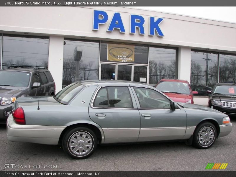 Light Tundra Metallic / Medium Parchment 2005 Mercury Grand Marquis GS