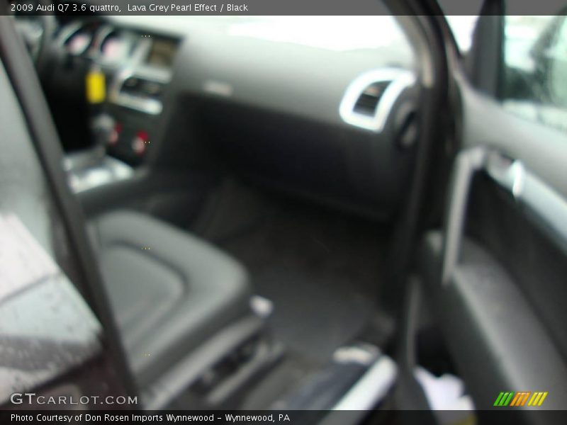 Lava Grey Pearl Effect / Black 2009 Audi Q7 3.6 quattro