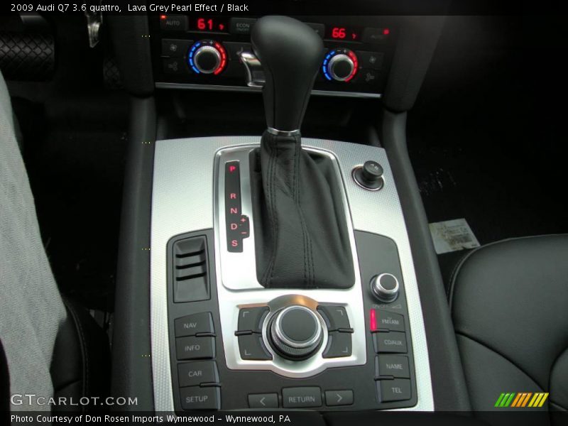 Lava Grey Pearl Effect / Black 2009 Audi Q7 3.6 quattro